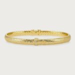 Vintage Link Bracelet with classic interlocking chain-link design